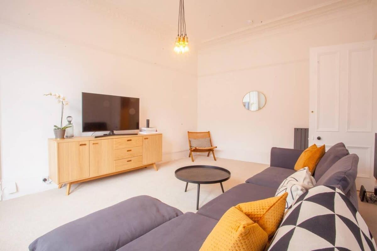 Stunning 2 Bed Property In Heart Of West End Glasgow Zewnętrze zdjęcie